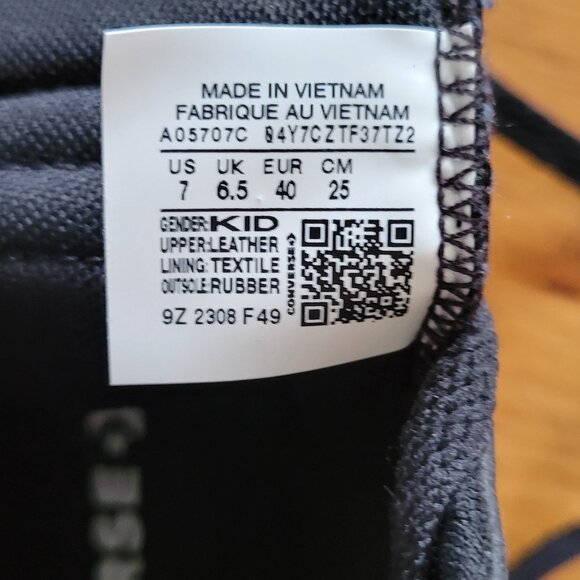 Black Converse Hi Top TecTuff Water Resistant Canvas Sneakers - Picture 4 of 5